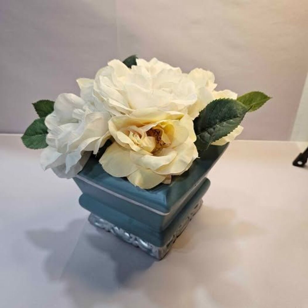 Artificial Rose Flower Arrangement in Teal Vase